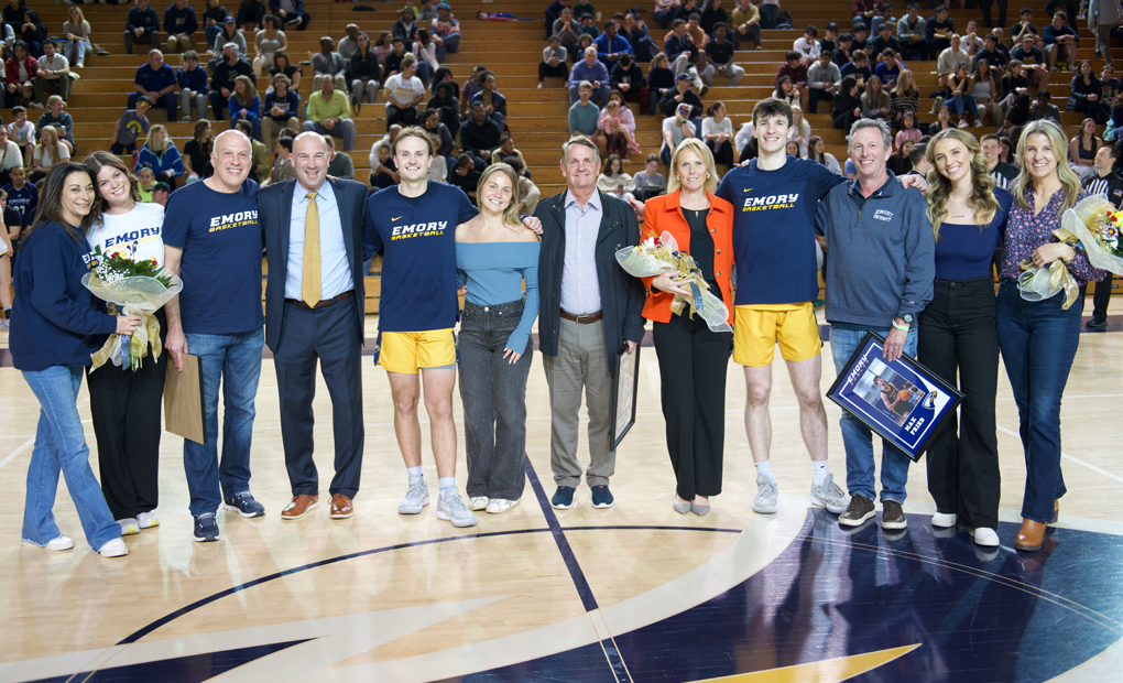 Men’s Basketball Concludes Regular Season with 79-76 Win over Rochester on Senior Night
