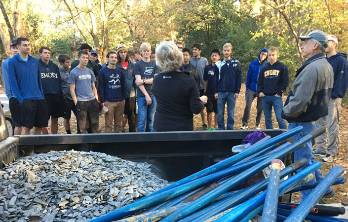 Men's Cross Country Partners with South Fork Conservancy for Community Service Project