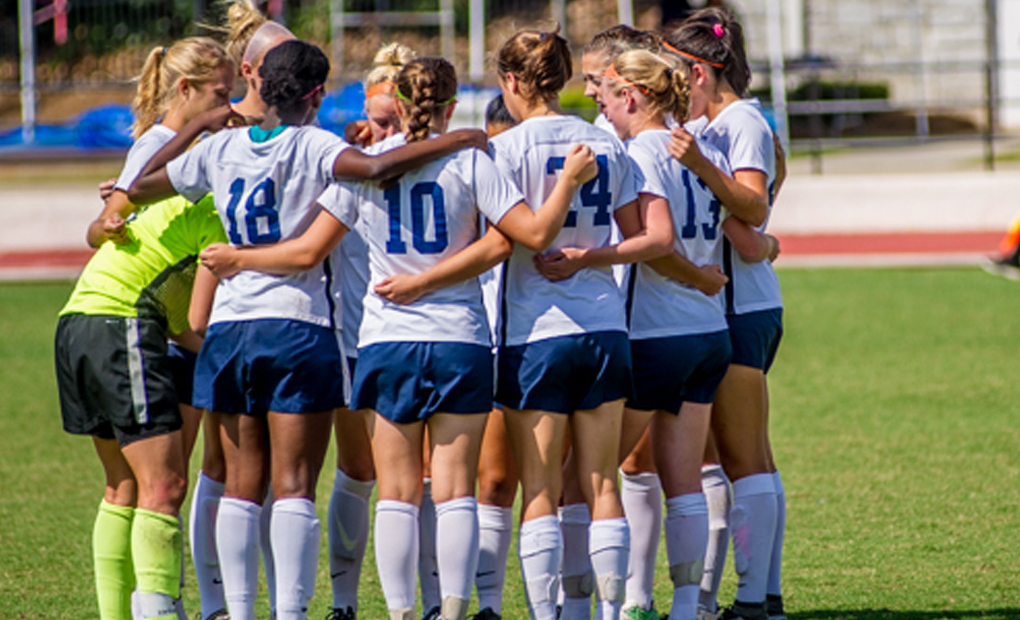 Emory Women's Soccer Drops Road UAA Contest to Case Western Reserve