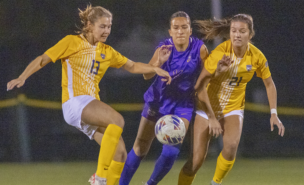 Women's Soccer Season Ends in NCAA Second Round; Falls in PKs to Hardin-Simmons, 3-2