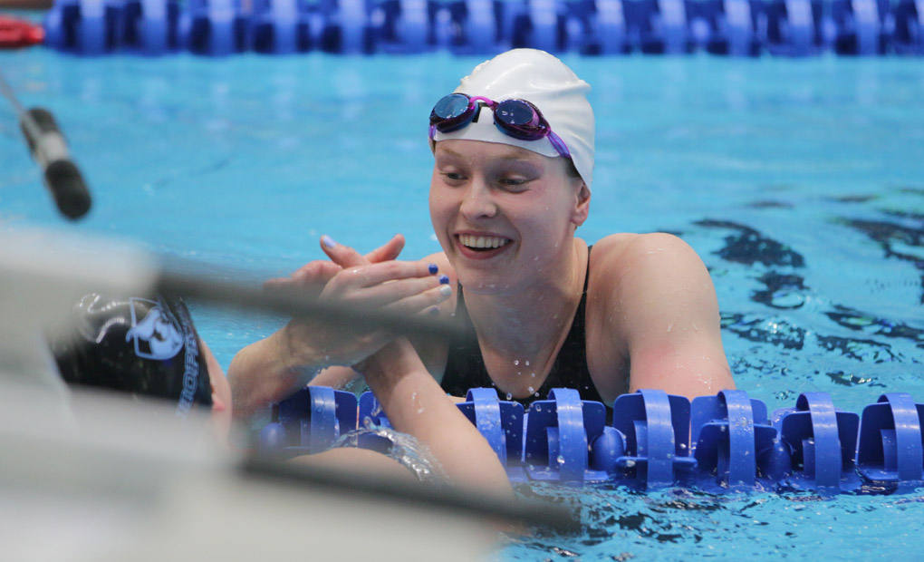 Fiona Muir Named the DIII Honda Award Finalist for Swimming & Diving