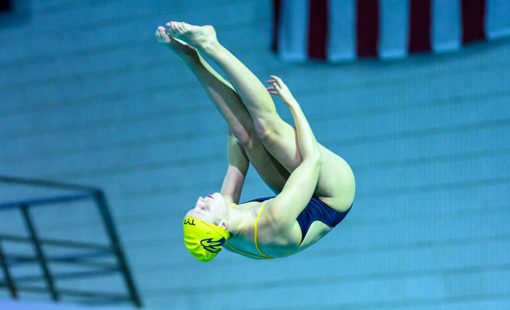 Eagles Open UAA Championships in Chicago; Collect Two All-UAA Honors