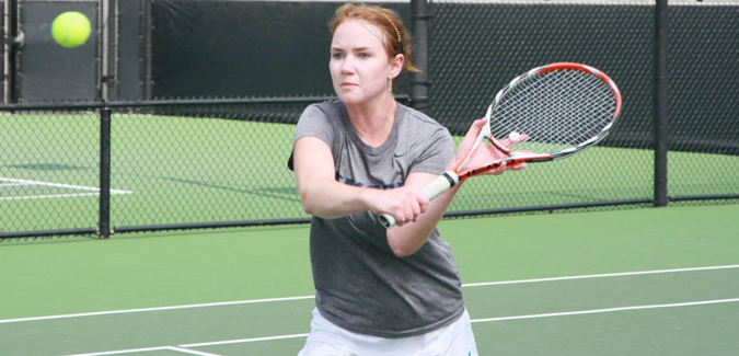 #5 Emory Women’s Tennis Downs #12 Bowdoin; Will Take on #1 Williams in NCAA Semifinals