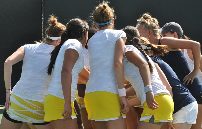 #2 Women’s Tennis Ends Road Trip with 5-4 Win at #5 Claremont-Mudd-Scripps