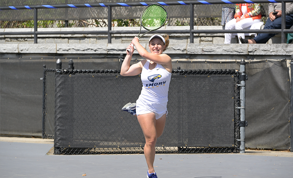 #2 Seeded Women’s Tennis Defeats NYU in First Round of UAA Championships