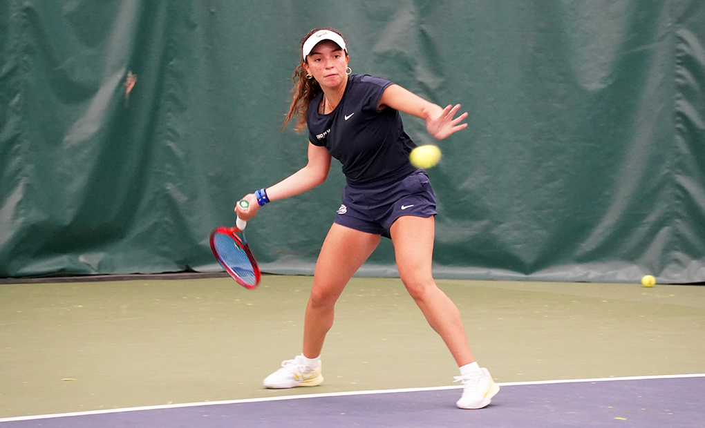 Women’s Tennis Wins Fourth Straight Match; Defeats #20 Tufts 8-1 on Saturday