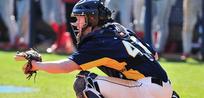 Emory Comeback Falls Short in 7-5 Extra-Inning Loss to Case; Will Play Brandeis at 1:00 PM on Sunday