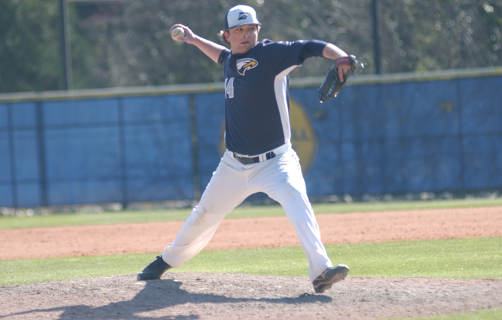 Emory Baseball Wins Third-Straight with 9-2 Victory over Maryville