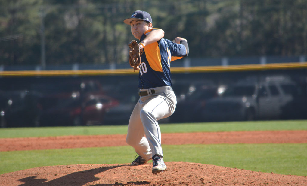 Emory Baseball Downs Middlebury 10-7 for Fourth Consecutive Win