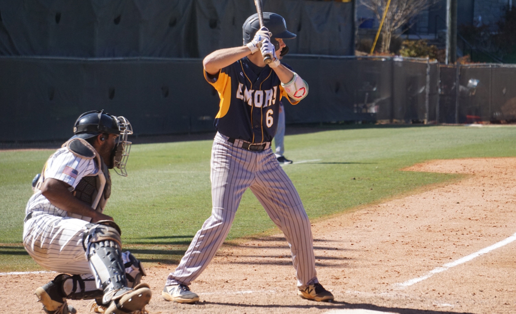 Emory Baseball Drops Two to Case Western Reserve