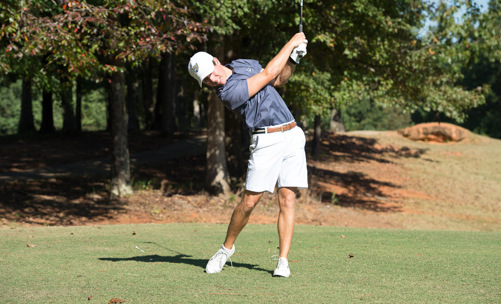 Emory Men's Golf Leads Tartan Invitational After Two Rounds
