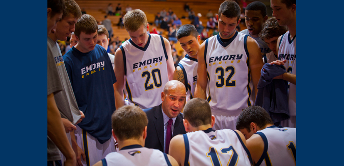 No. 4 Emory Men's Basketball Packs Bags For Chicago & Wash U. Road Swing