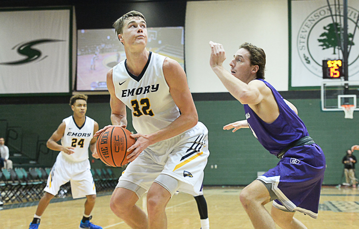 Emory Men's Basketball Stumbles At Case Western Reserve