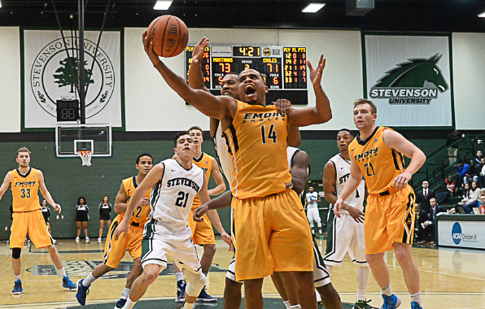Emory Men's Basketball Tops Wash U - Maintains Hold Of First Place In UAA