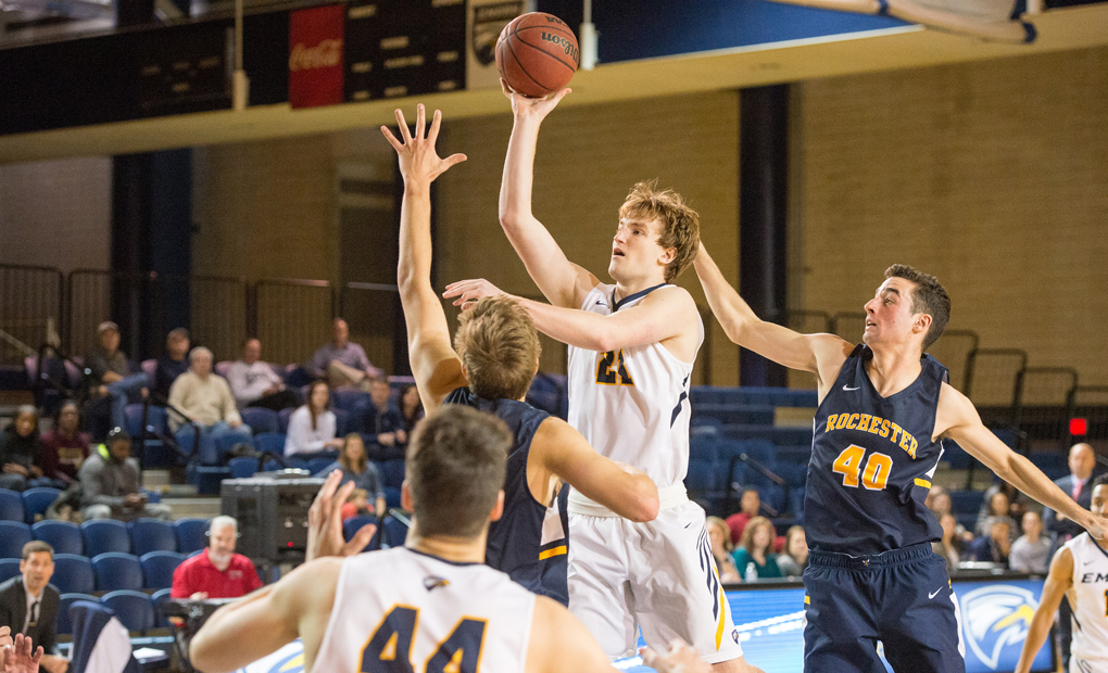 No. 18 Emory Men's Basketball Opens 2018-19 With Win At Piedmont