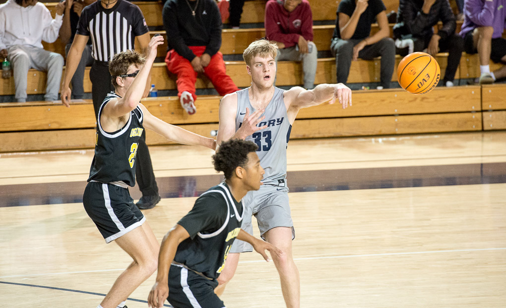 Men's Basketball Finishes Non-Conference Slate with 94-82 Win Over Oglethorpe