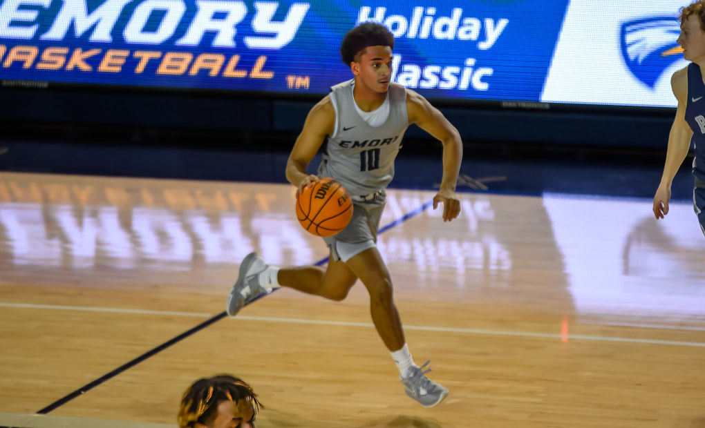 #22 Emory Men's Basketball Takes Down #5 Rochester, 87-76, in UAA Opener