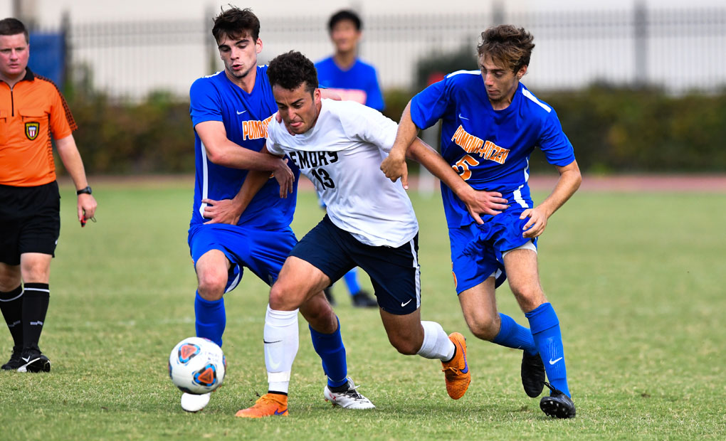 Men's Soccer Snaps Skid with 4-1 Win Over Mary Hardin-Baylor