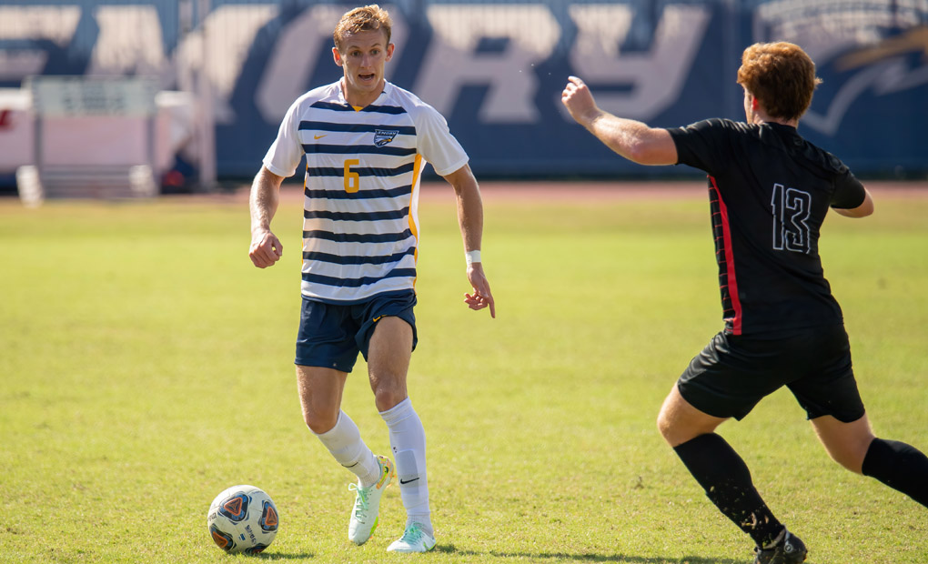 Men's Soccer Falls 1-0 to Conference Foe Case Western Reserve