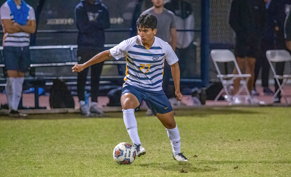 Men's Soccer Scores Four Unanswered to Earn First UAA Win