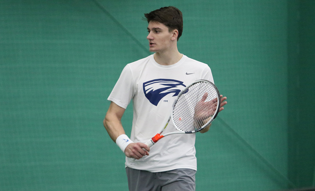 Men's Tennis Cruises to NCAA Second Round Win over W&L, 5-0