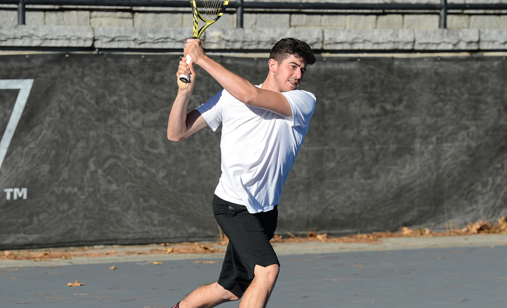 Men's Tennis Closes Out Month with Win at Sewanee