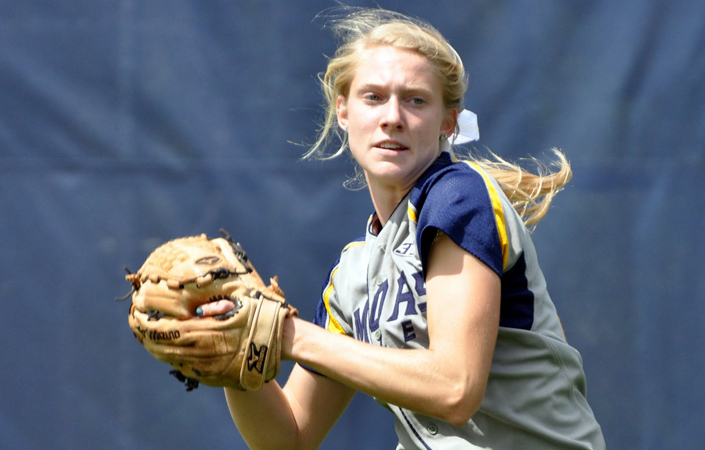 Emory Softball Defeats Brandeis In UAA Tourney Action