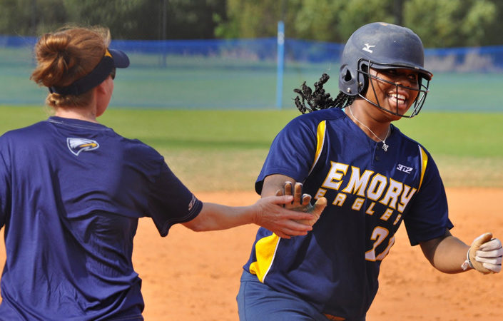 Turnquest's Two Homers Powers Emory Softball To NCAA Win Over Berry College
