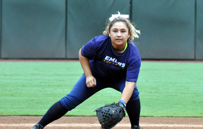 Emory Softball Closes Out Series Sweep vs. Wash U With Two Saturday Wins