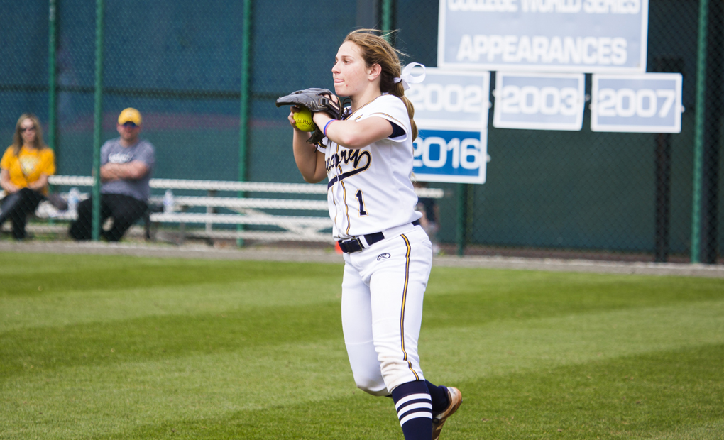 Emory Softball Takes Two From Carnegie Mellon -- Sweeps Four-Game Series
