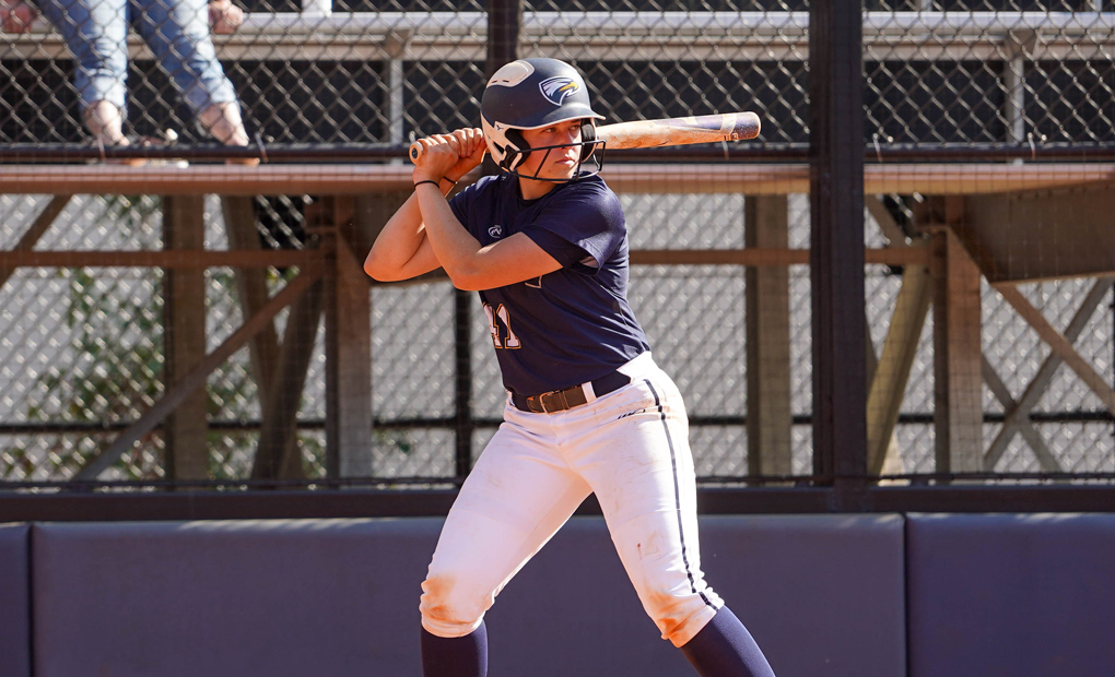 Emory Softball Uses the Long Ball to Split Opening Games at Brandeis