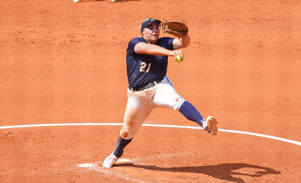 Emory Softball Falls at Case Western Reserve, 5-2