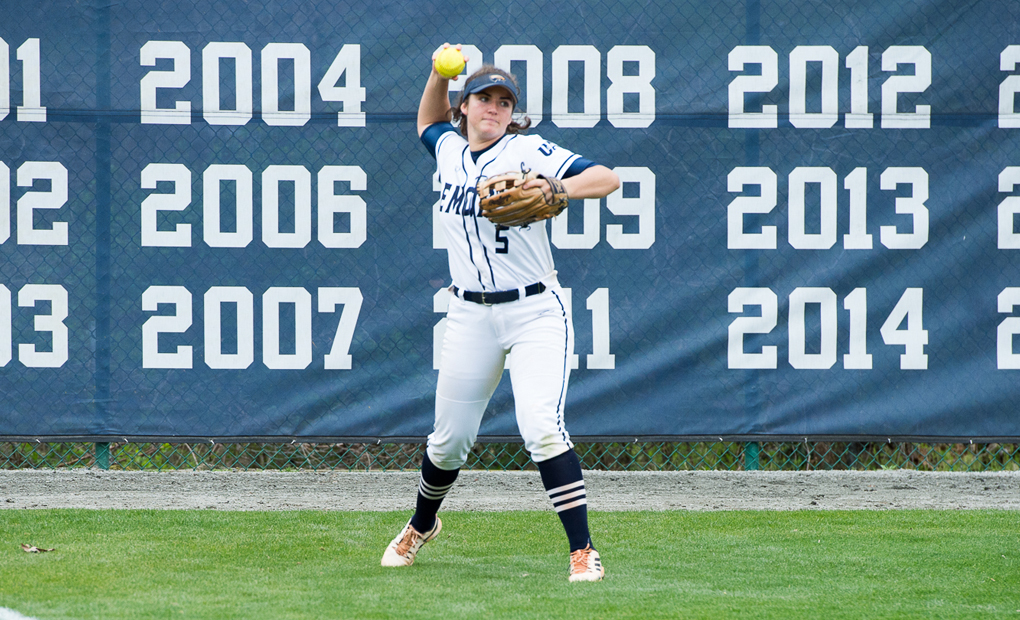 Emory Softball Downs Carnegie Mellon in Weekend Finale