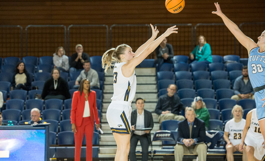 Women's Basketball Upsets #11 Tufts at Home, 70-55