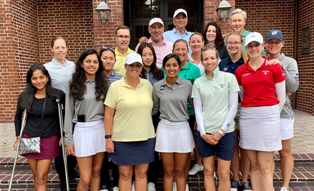 Emory Women's Golf Holds Successful Fundraiser