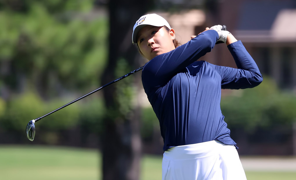 Women's Golf Finishes Fourth at MCC Intercollegiate