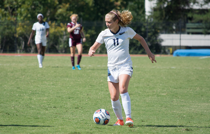 Second Half Scoring Barrage Gives Emory Women's Soccer Second Win of Season