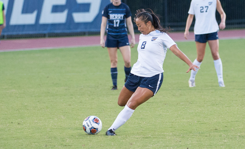 Women's Soccer Unleashes Offensive Onslaught; Ties Program Record for Goals in Win at BSC