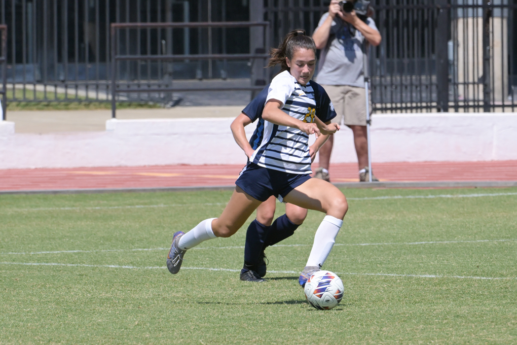 Women's Soccer Tops Berry, 2-0, on Labor Day