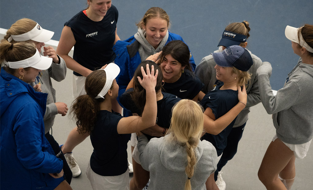 Women's Tennis Holds on to Down CWRU, 5-4, at ITA Indoors