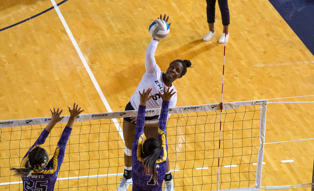 Emory Volleyball Falls To Carnegie Mellon In UAA Round Robin I Finale