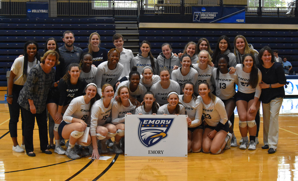 Emory Volleyball Sweep Mary Hardin-Baylor To Win Mount Berry Regional