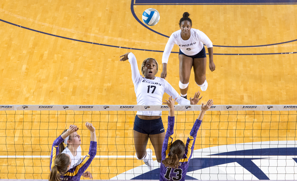 Emory Volleyball Tops St. Mary's