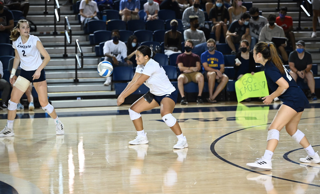 Emory Volleyball Falls in Straight Sets to Berry in Regular Season Finale