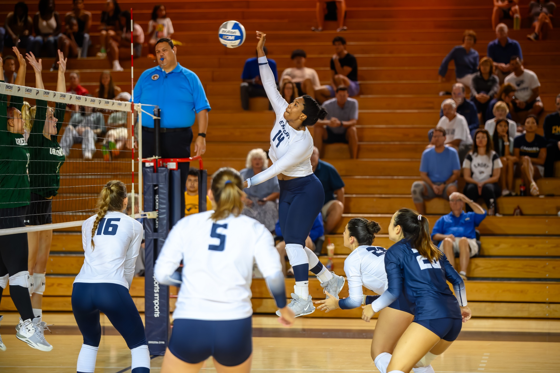 Volleyball Dominates Cal Lutheran, 3-0, in East-West Classic Opener