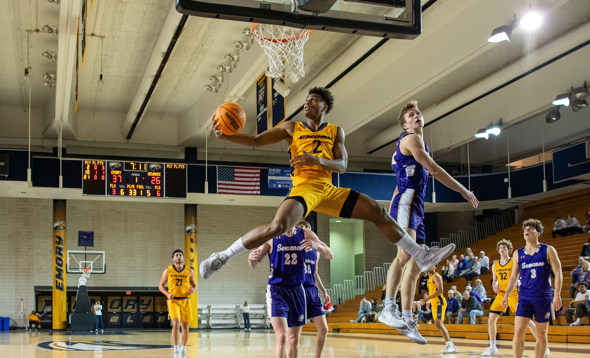 Men's Basketball Sets Assists Record in Home Opener; Dismantles Sewanee 109-72