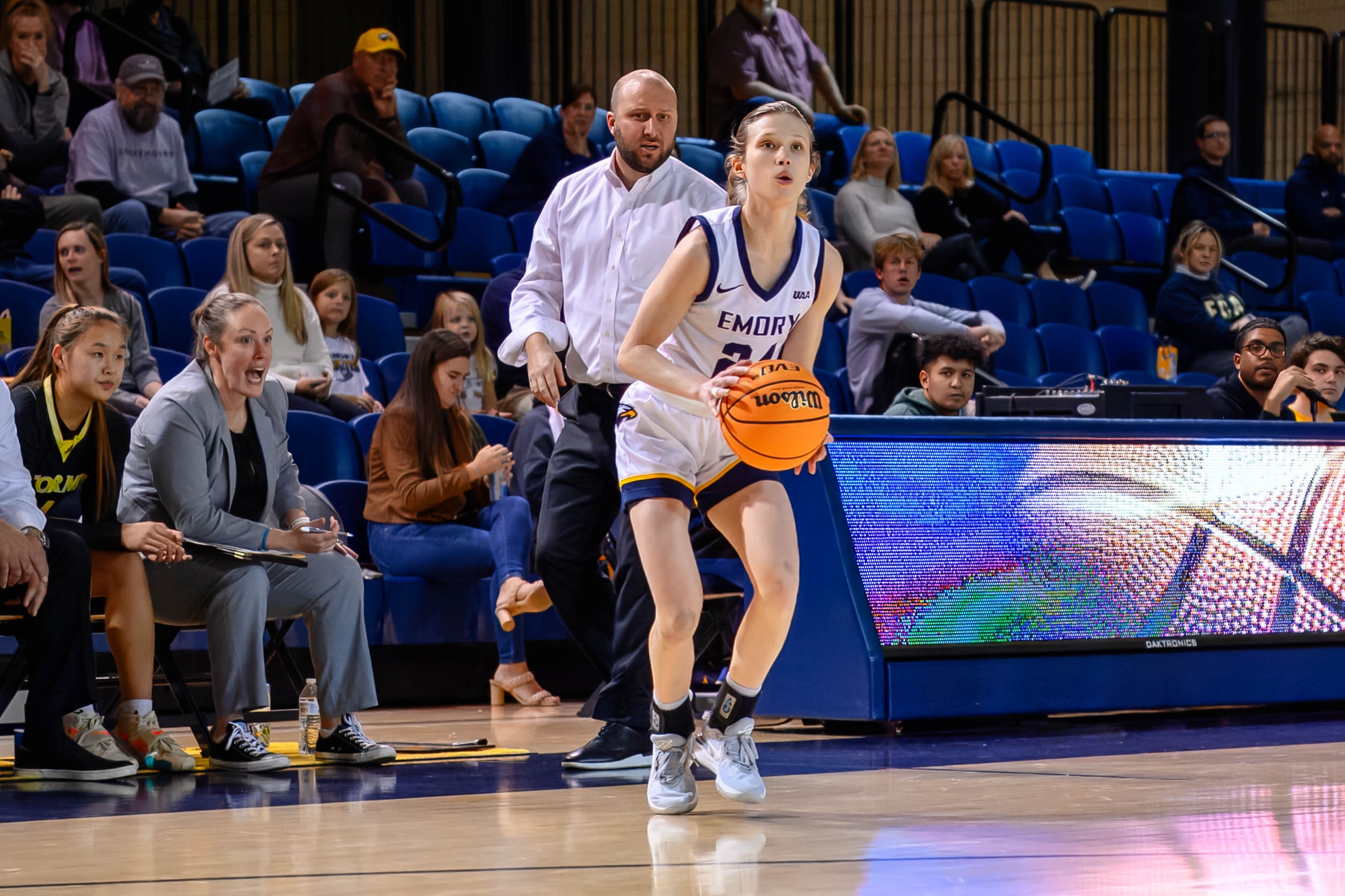 Women’s Basketball Opens UAA Play with 75-69 win against Rochester; Brock Reaches 1,000 Career Points