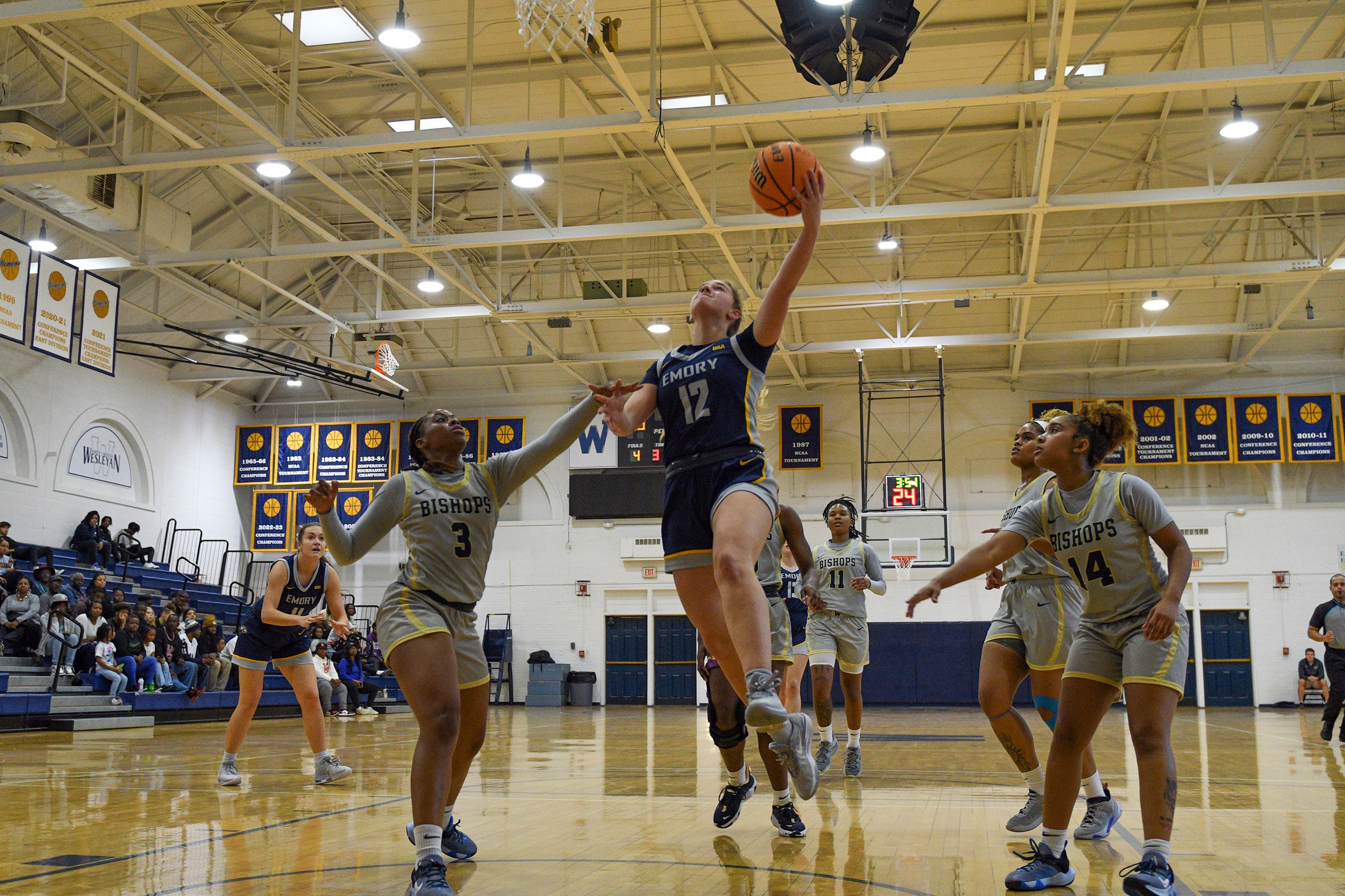 Women’s Basketball Earns First Win of the Season against NC Wesleyan, 81-44
